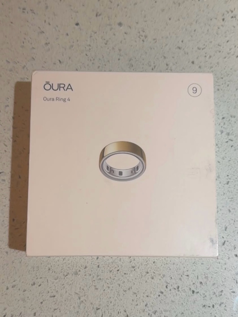 Ōura Ring 4 Smart Ring - Gold
